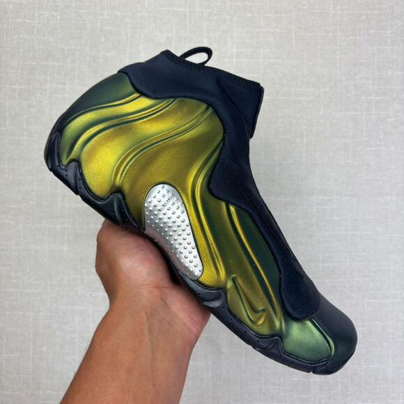 🏆 2024 Nike Foamposite “Metallic Gold” 7.5W - Picture 1 of 6